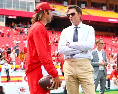 Tom Brady ignites social media outrage after showing up in Vegas sideline box