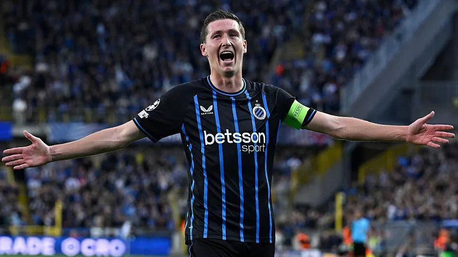 De Blauw-Zwart Dominate AS Monaco Four Goals to One in Champions League Group Stage Debut