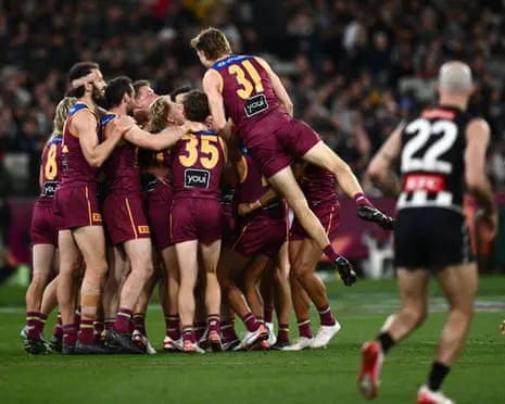 The Lions Demolish The Magpies to Secure Championship Showdown Against The Cats